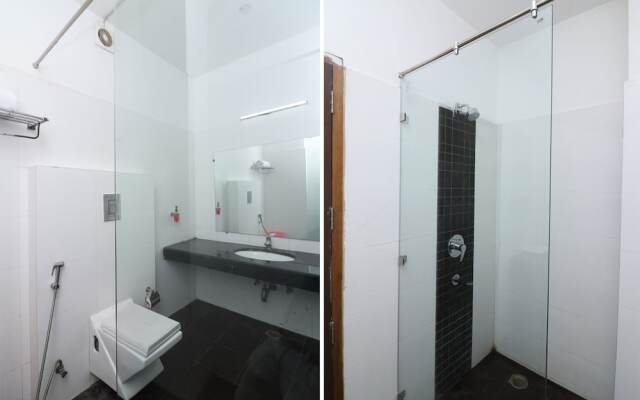 OYO 26911 Kcg Hotels