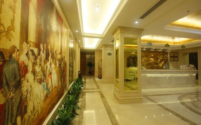Vienna Hotel Sanya First Market