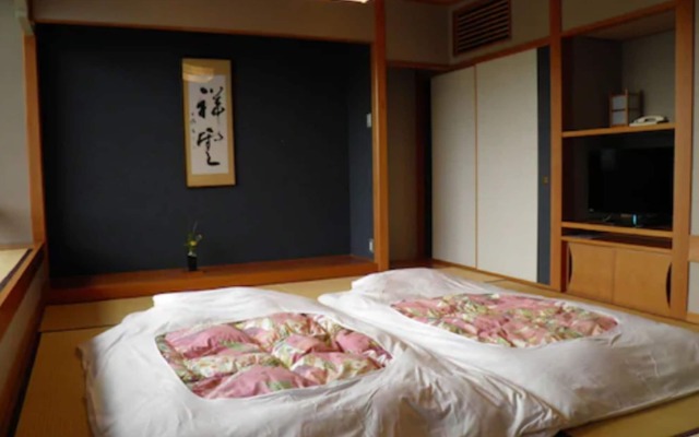 Wakakusa no Yado Maruei Ryokan