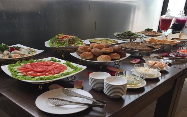 Inearth Hotel Hanoi