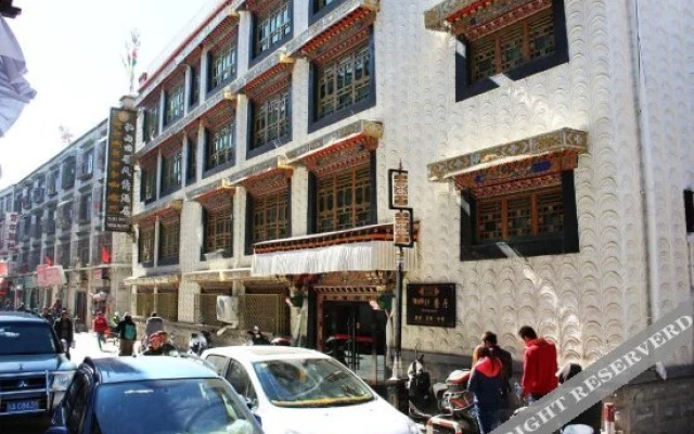 Zhaxi Quta Style Hotel