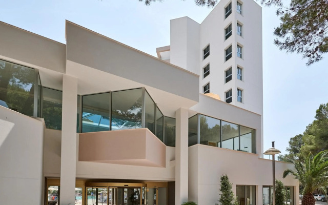 Hipotels Bahía Grande Aparthotel