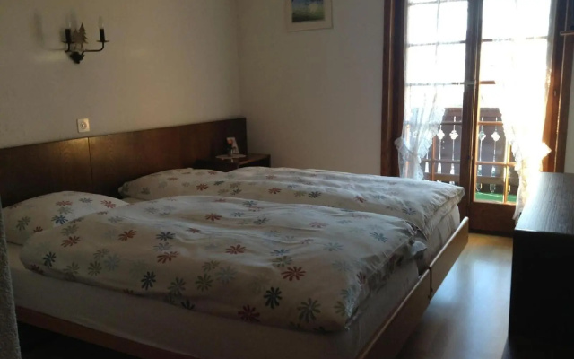 Hôtel Restaurant Le Gruyerien – Guest Rooms – Morlon