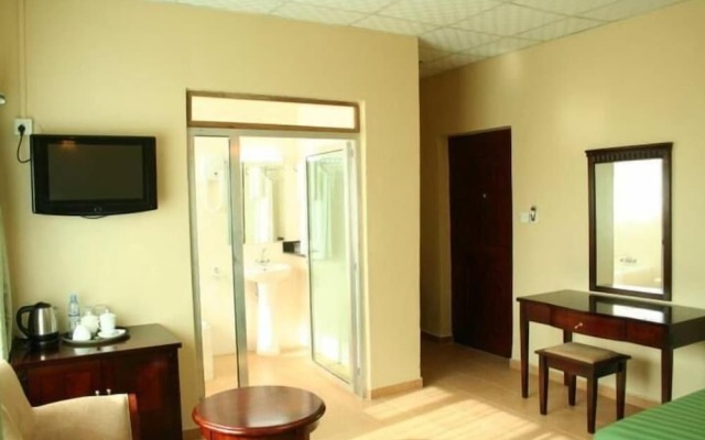 Moba Hotel & Convention Centre