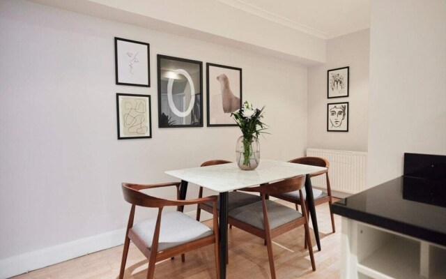 The London Classic - Captivating 2bdr Flat With Garden