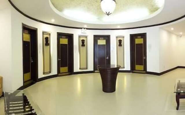 Sai Gon Silicon Hotel & Coffee