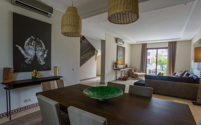 Malaya Suites & Villas