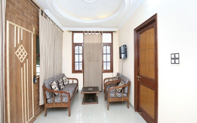 OYO 11905 Home Modern 3BHK New Shimla