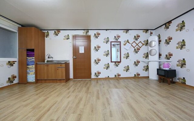 Daecheon Green Pension