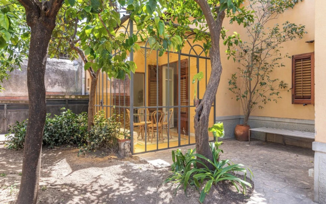 Villetta Mezzarancia all'Orto Botanico