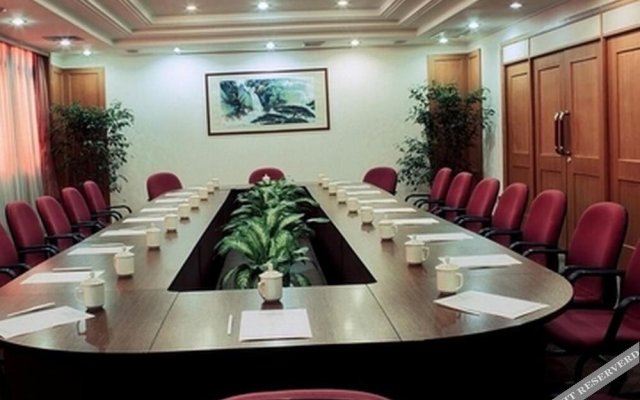 Jundu Center Hotel Yantai