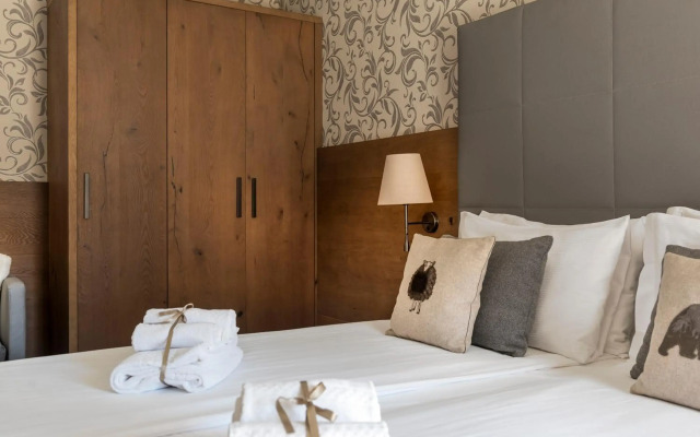 X Alp Hotel
