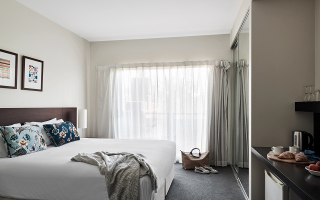 Punthill Essendon – Guest Rooms – Melbourne