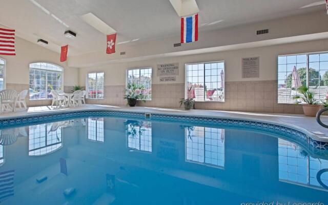 Garner Hotel Paducah West by IHG