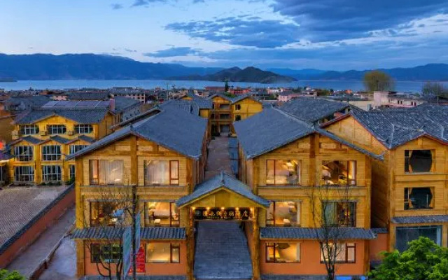 Vienna 3 Good Hotel (Lijiang Lugu Lake Daluo Branch) – Exterior – Lijiang