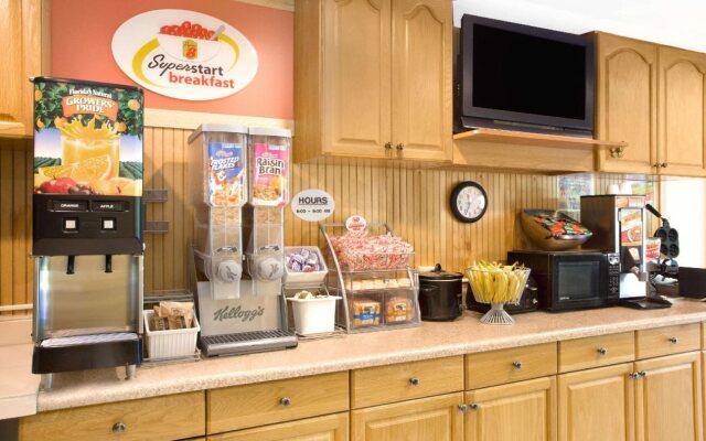 Americas Best Value Inn Darien