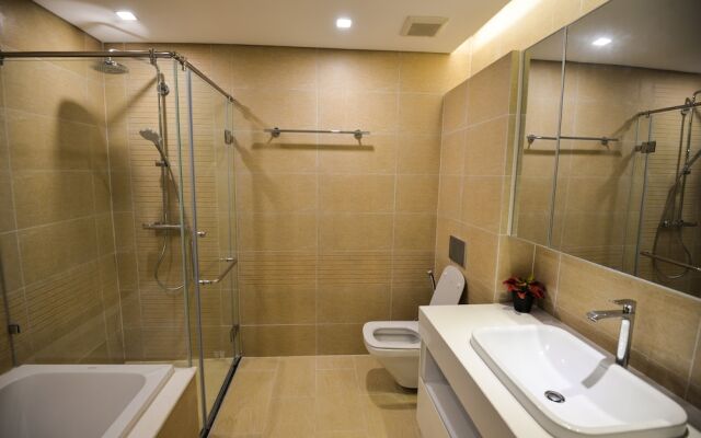 Hagi APT - Vinhomes Metropolis service apartment in Lieu Giai