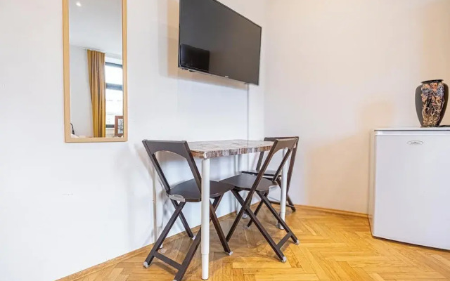Cozy Room Near U6 Dresdner Subway Line