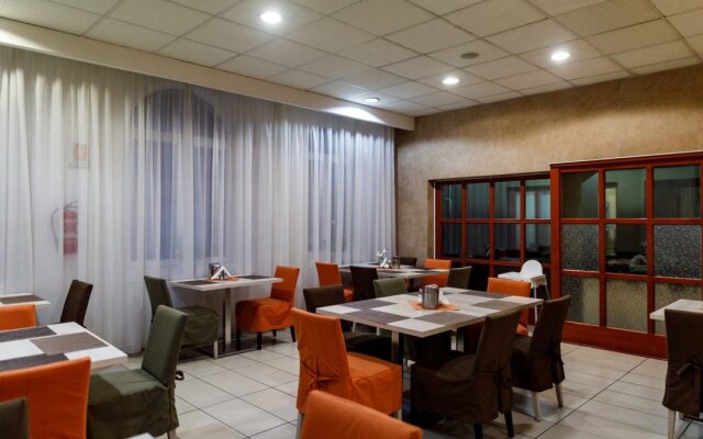 Star City Hotel