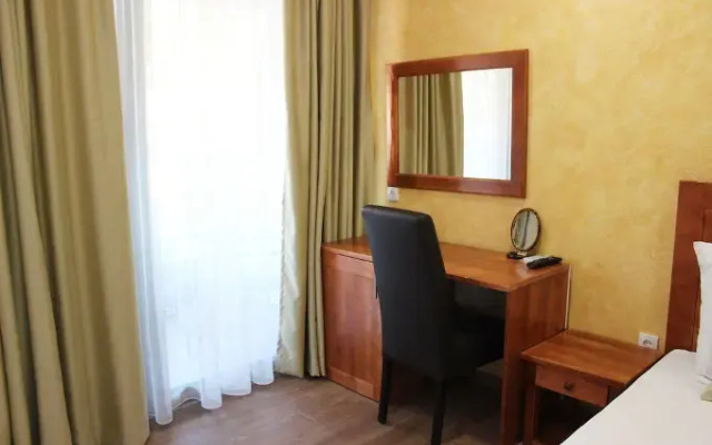 Hotel Sirena Marta