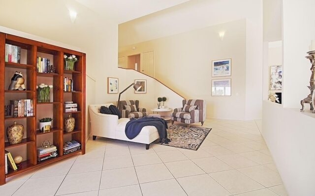 Holiday Home Coveside @ Sanctuary Cove