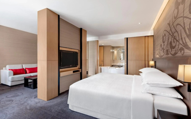 Grand Richmond Stylish Convention Hotel