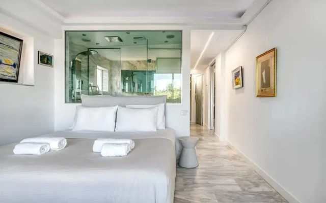 South Blue Luxury Apartment in Vouliagmeni