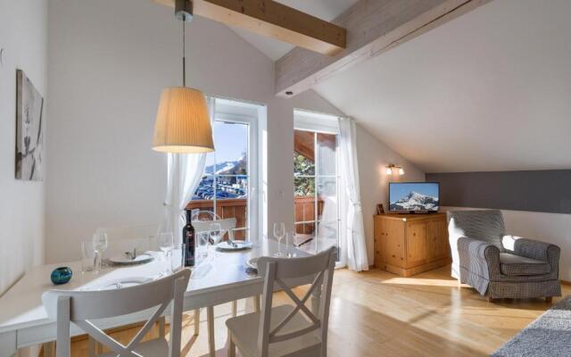 Ski-in, Ski-out by Apartment Managers