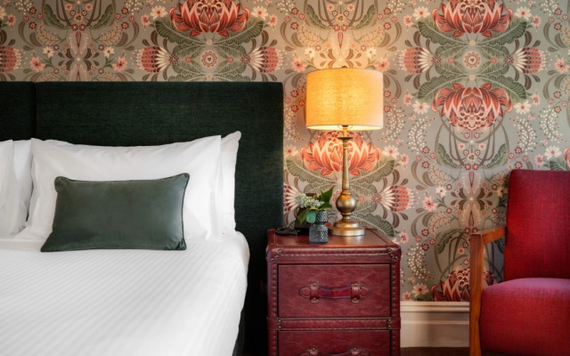 The Russell Boutique Hotel