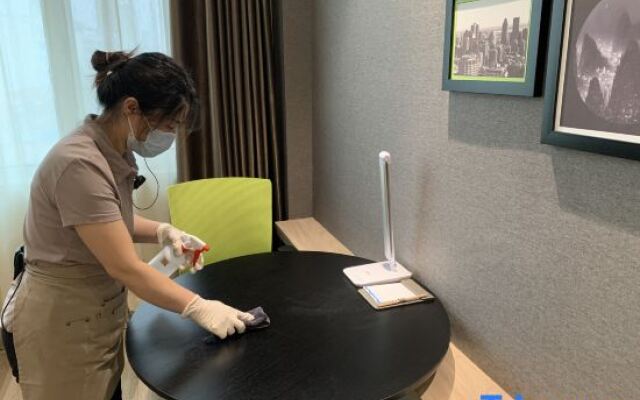 Yating Hotel (Rizhao Station RT Mart Branch)