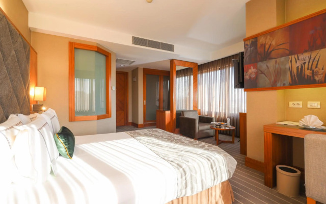 Tugcan Hotel