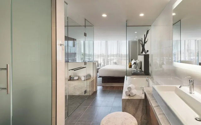 Residences At Mountain Shadows