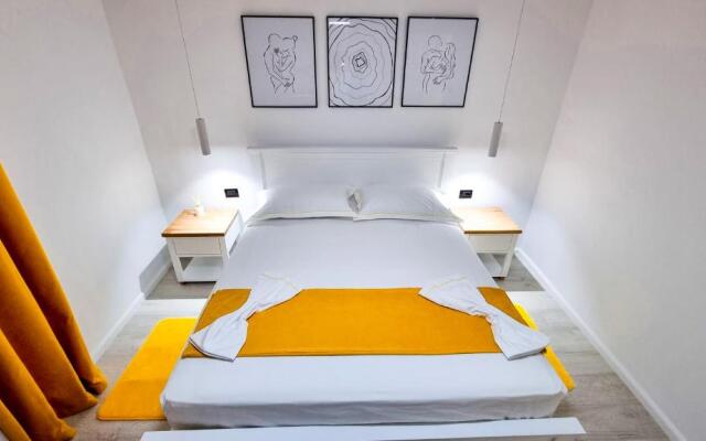 'The Yellow' Condo