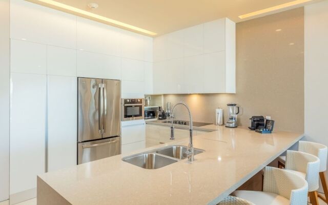 Solaz Signature Suites