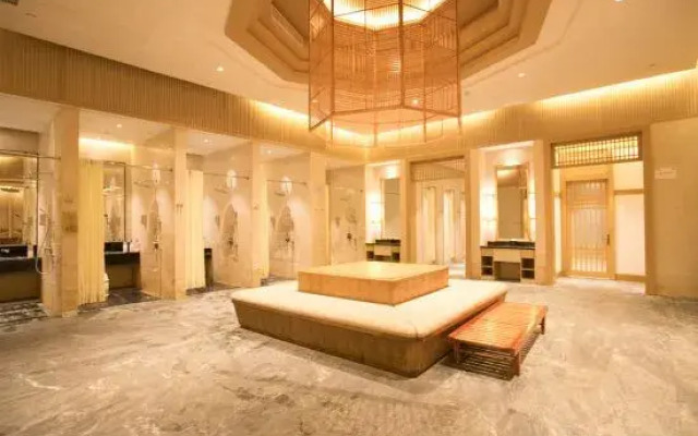 Evergrande Hotel Enping