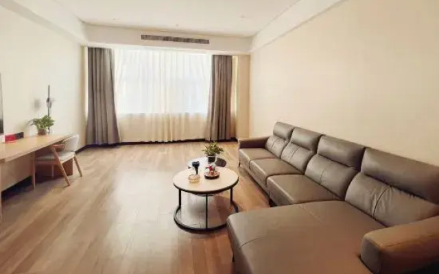 LanOuShangPin Hotel (Heyuan Wanda Plaza)