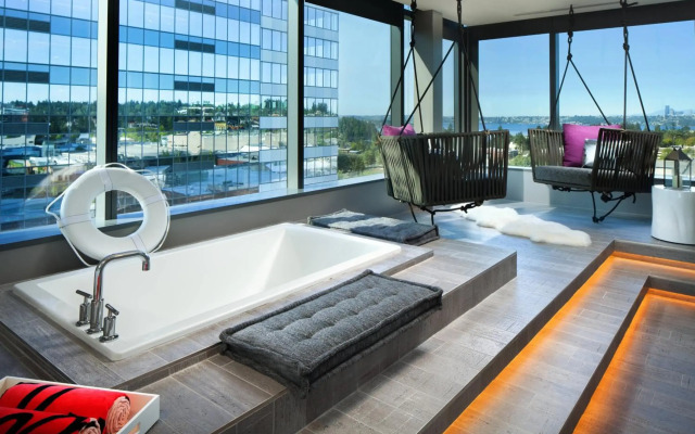 W Bellevue