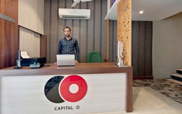 Capital O 30351 S B Excellency