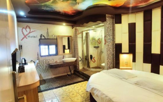 Manzhiya Theme Hotel (Shanghai Wanhangdu Road)