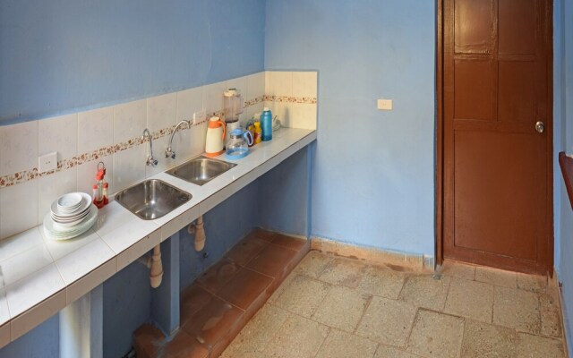 Fambyh YAL 80 Hostal Trinidad Cuba