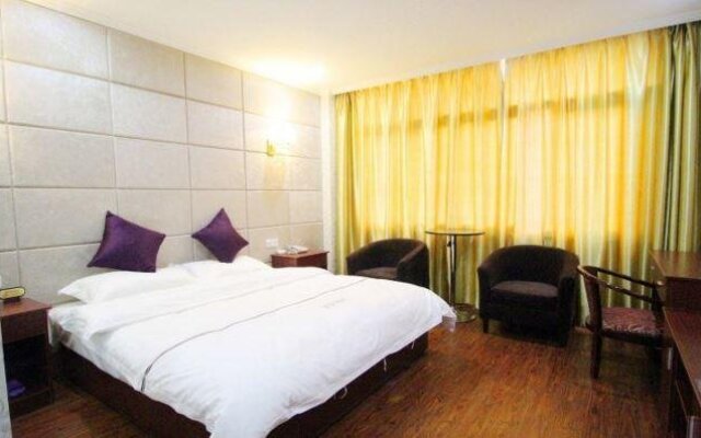 Continents Le Grand Large Hotel