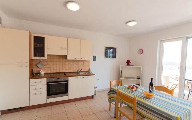 Sali Modern Seaview Apartment