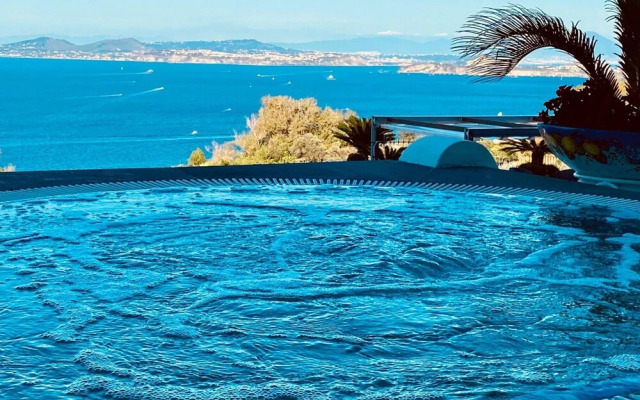Dependance Castiglione With Pool And View