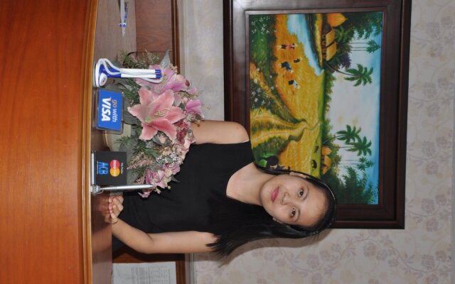 Phong Lan Hotel