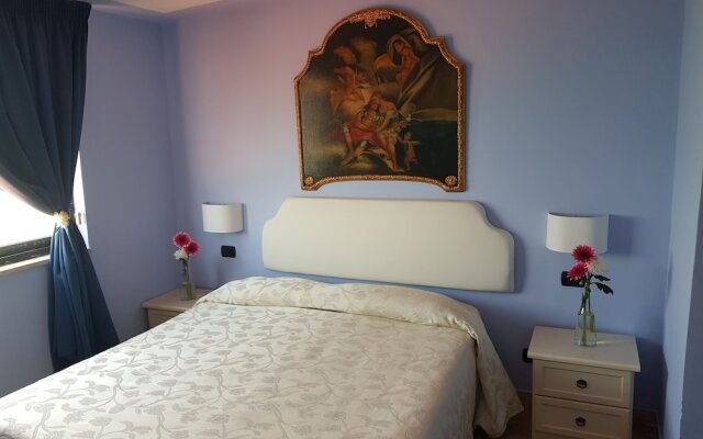 Luna Convento Resort