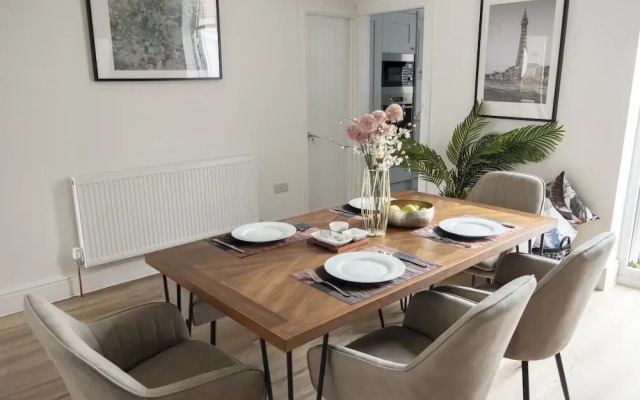 The Callie by Sasco Apartments