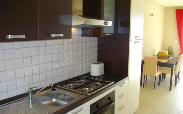 Luna Apartments