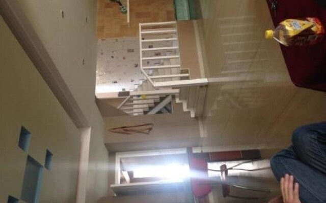 Zhuhai 10 Youth Hostel