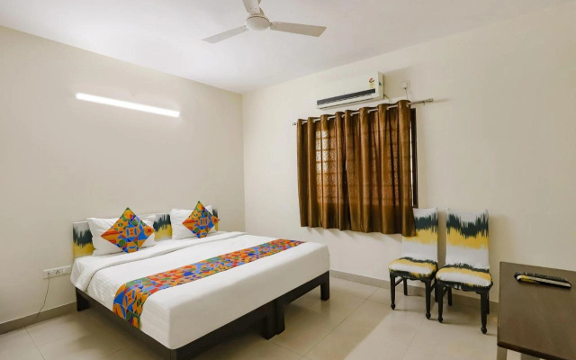 FabHotel SS House