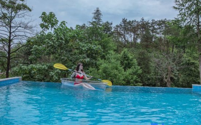 Summer Starry Sky Pool Thousand Acre Garden Hot Spring Resort Villa – Pool – Huzhou